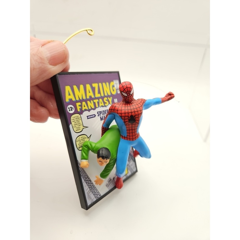 Hallmark 2022 Spider-Man AMAZING FANTASY #15 60th Anniversary Ornament (491) - Picture 5 of 7